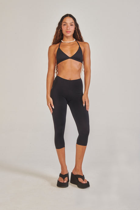 Calça Capri Preta
