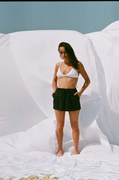 Short Linho Preto