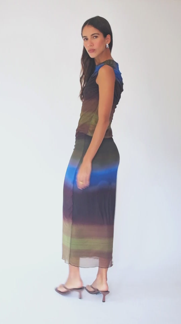 Blusa Tule Manga Floresta